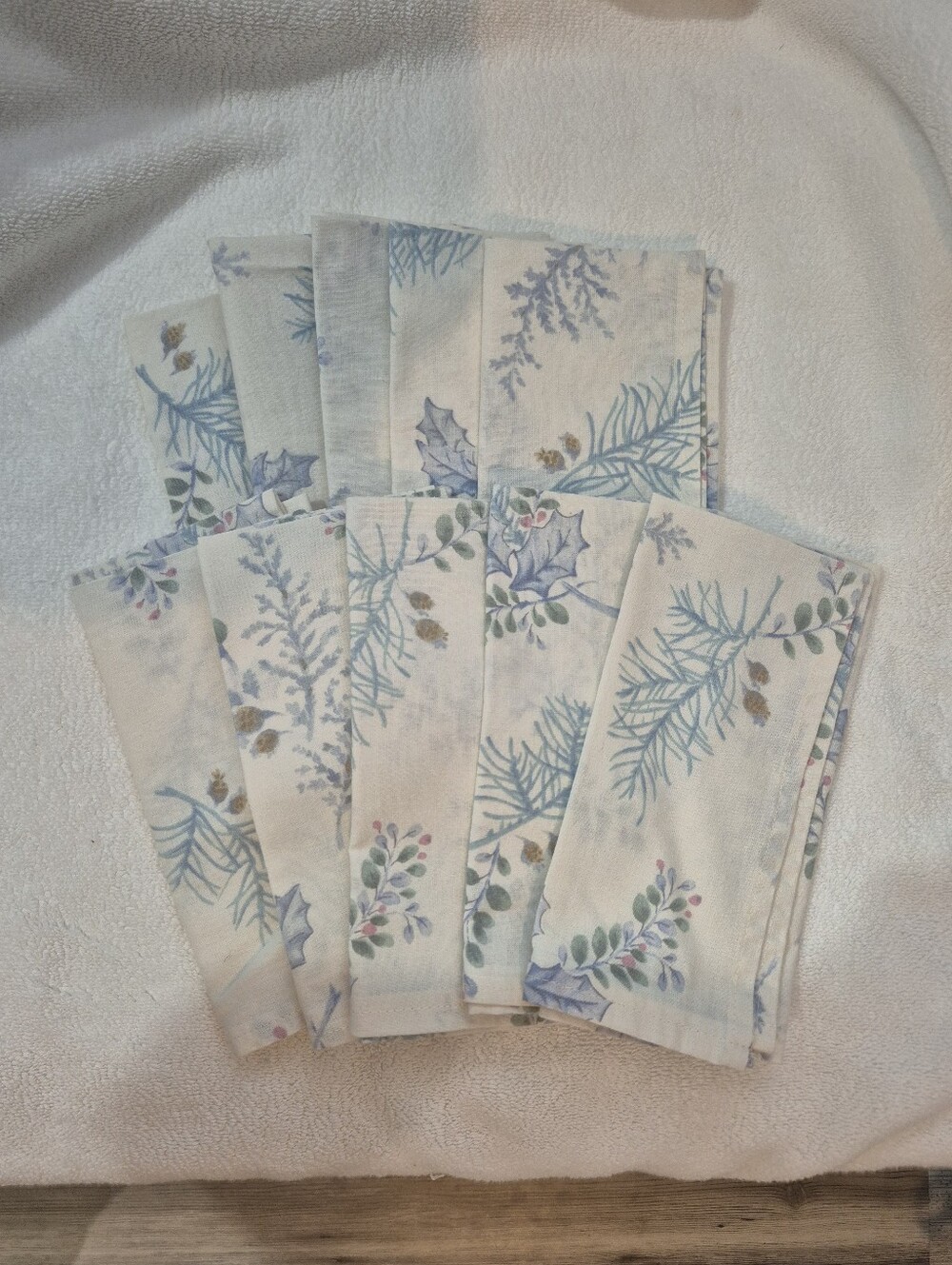 Cream Botanical Table Napkins - Blue & Green Pine Motif